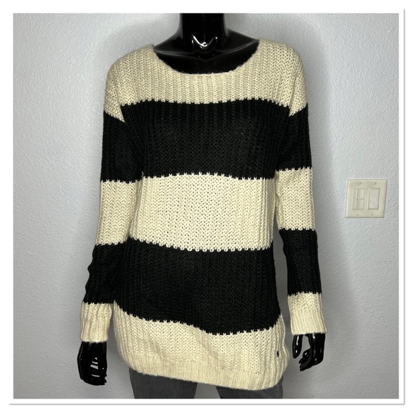 Adidas NEO Women's Black and Cream Stripe Knit Sweater Size S NWT - Picture 1 of 9